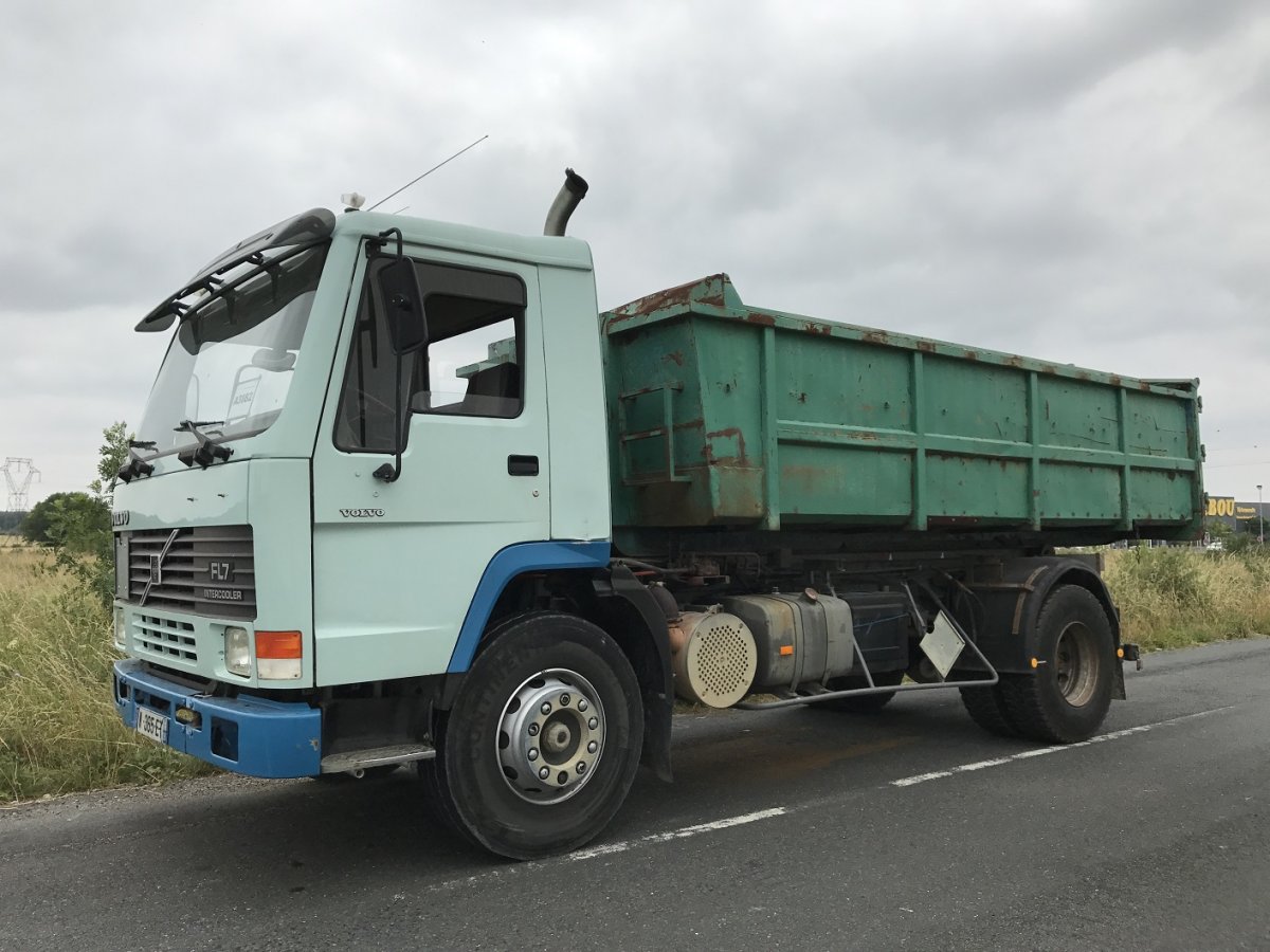 camion porteur volvo